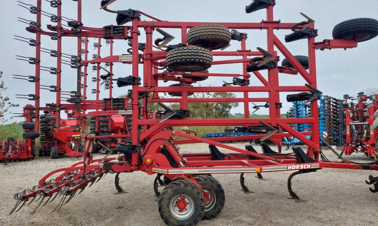 Horsch Terrano 8 FG - Grade: foto 3 Horsch Terrano 8 FG - Grade: foto 3