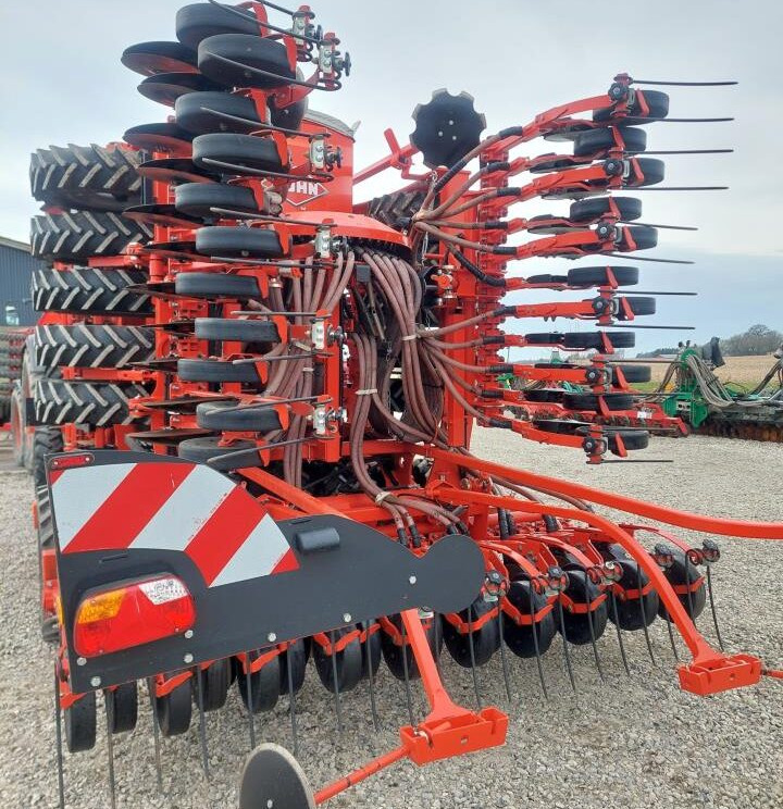 Kuhn Espro 6000 RC "Mix" Vistaflow - Semeadeira: foto 3 Kuhn Espro 6000 RC "Mix" Vistaflow - Semeadeira: foto 3
