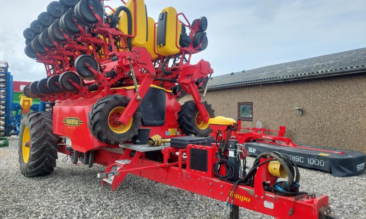 Väderstad Tempo L 12 - Semeadora de precisão: foto 2 Väderstad Tempo L 12 - Semeadora de precisão: foto 2
