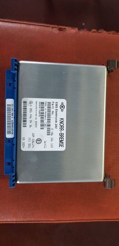Continental CENTRAL GATEWAY A 000 446 1527 Mercedes-Benz ACTROS MB4 - Centralina electrónica por Camião: foto 3 Continental CENTRAL GATEWAY A 000 446 1527 Mercedes-Benz ACTROS MB4 - Centralina electrónica por Camião: foto 3