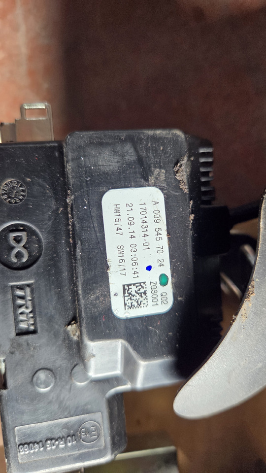 MERCEDES-BENZ ACTROS MP4 - Comutador de coluna de direção por Camião: foto 5 MERCEDES-BENZ ACTROS MP4 - Comutador de coluna de direção por Camião: foto 5