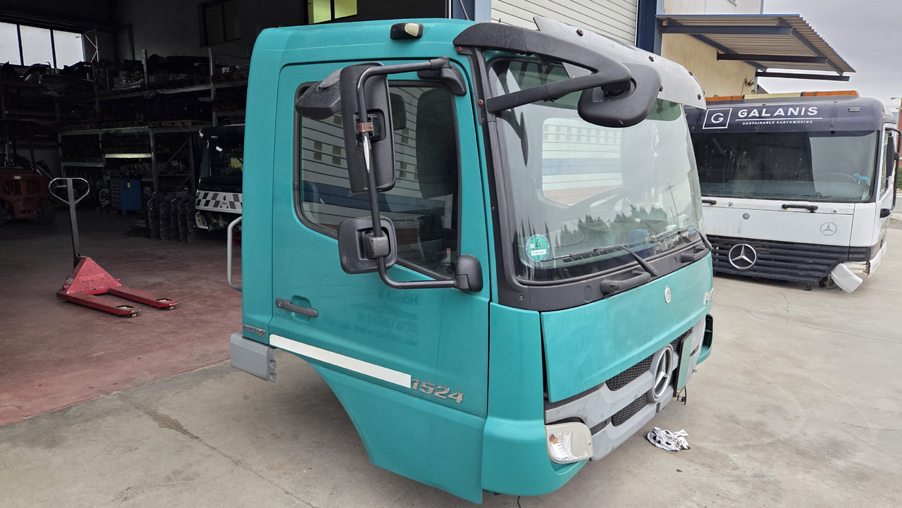 MERCEDES-BENZ ATEGO 3 EURO 5 - Cabine por Camião: foto 2 MERCEDES-BENZ ATEGO 3 EURO 5 - Cabine por Camião: foto 2