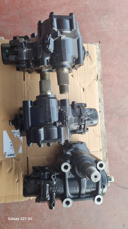 MERCEDES POWER STEERING LS8 - Volante de direção: foto 3 MERCEDES POWER STEERING LS8 - Volante de direção: foto 3