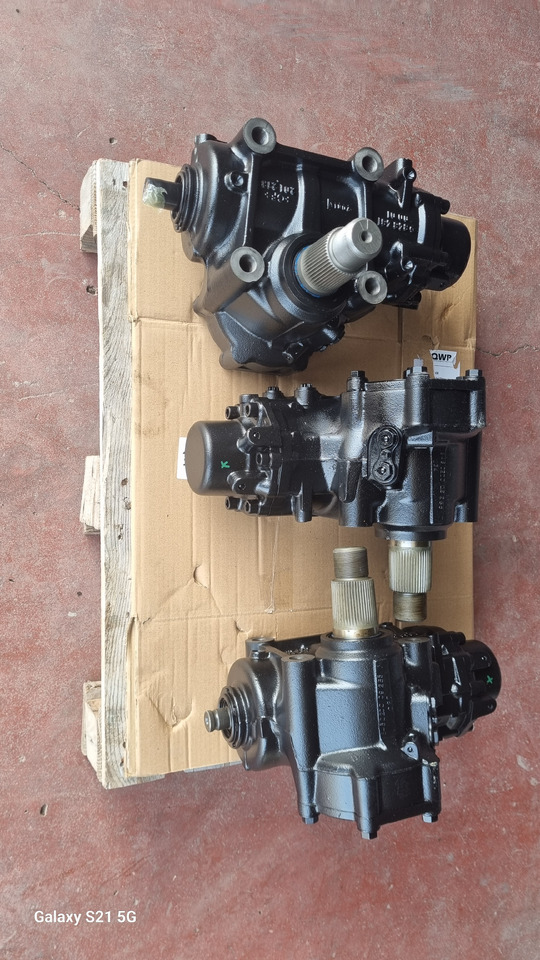 MERCEDES POWER STEERING LS8 - Volante de direção: foto 5 MERCEDES POWER STEERING LS8 - Volante de direção: foto 5