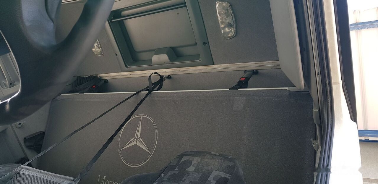 Mercedes-Benz ACTROS MP2 - Cabine por Camião: foto 3 Mercedes-Benz ACTROS MP2 - Cabine por Camião: foto 3