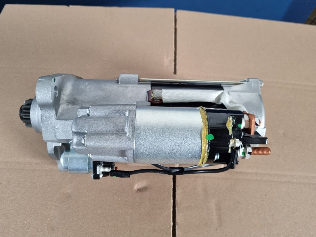 Mercedes-Benz ACTROS MP2 -MP3-MP4 A 0071514401 Mercedes-Benz ACTROS MB3 - Motor de arranque por Camião: foto 3 Mercedes-Benz ACTROS MP2 -MP3-MP4 A 0071514401 Mercedes-Benz ACTROS MB3 - Motor de arranque por Camião: foto 3