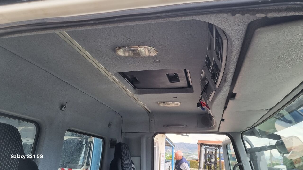 Mercedes-Benz CAB MERCEDES ACTROS MP 3 MEDIUM Mercedes-Benz ACTROS MP3 - Cabine por Camião: foto 3 Mercedes-Benz CAB MERCEDES ACTROS MP 3 MEDIUM Mercedes-Benz ACTROS MP3 - Cabine por Camião: foto 3