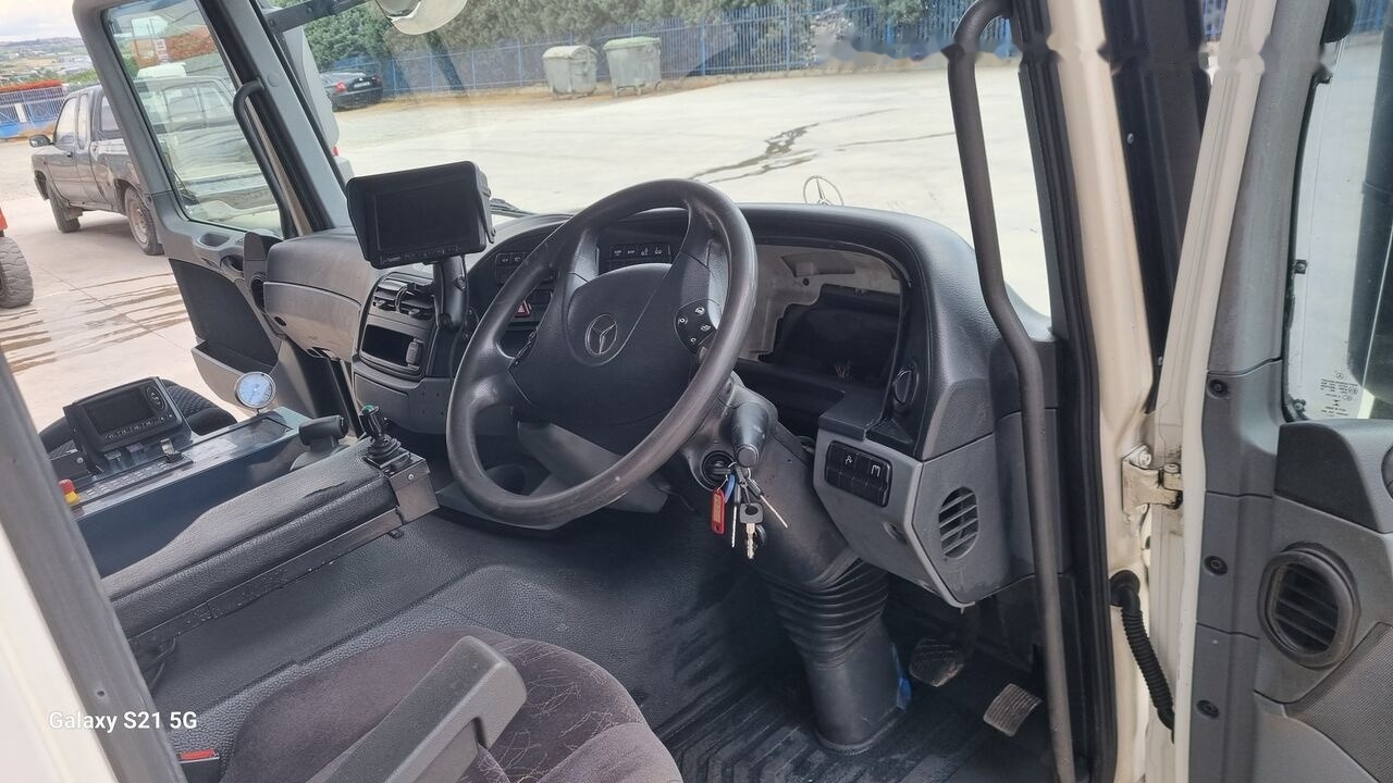 Mercedes-Benz CAB MERCEDES ACTROS MP 3 MEDIUM Mercedes-Benz ACTROS MP3 - Cabine por Camião: foto 5 Mercedes-Benz CAB MERCEDES ACTROS MP 3 MEDIUM Mercedes-Benz ACTROS MP3 - Cabine por Camião: foto 5