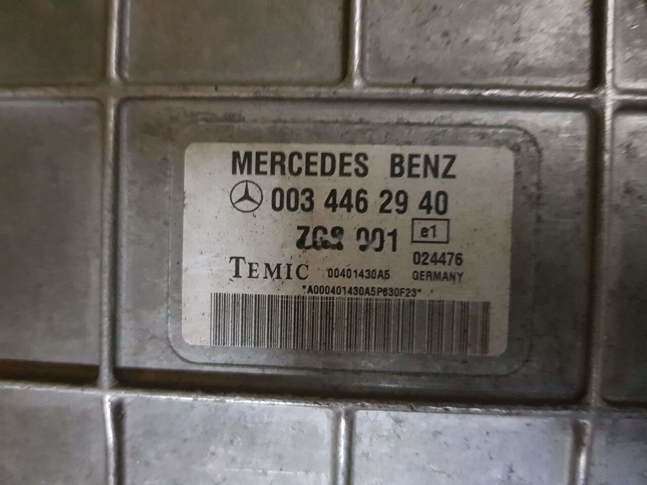 Mercedes-Benz PLD MOTOR A001 446 97 40 Mercedes-Benz ACTROS - Centralina electrónica por Camião: foto 2 Mercedes-Benz PLD MOTOR A001 446 97 40 Mercedes-Benz ACTROS - Centralina electrónica por Camião: foto 2