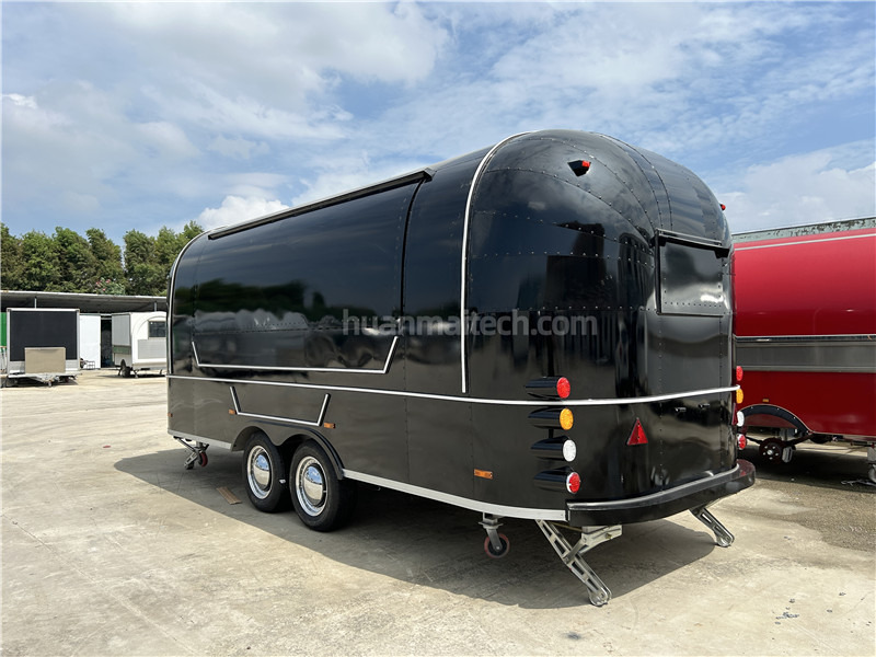 Burger Van Black Airstream Food Truck,Food Trailer,foodtruck - Roulote bar: foto 4 Burger Van Black Airstream Food Truck,Food Trailer,foodtruck - Roulote bar: foto 4