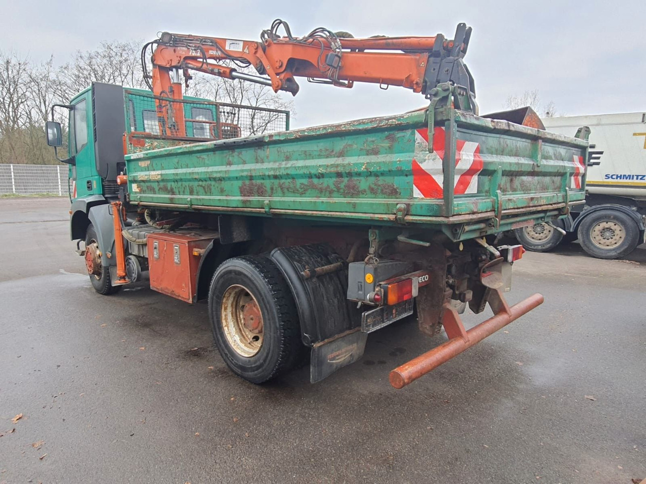 Iveco ML140E18 Dreiseitenkipper 4x4 mit Kran+Greifere - Camião basculante: foto 3 Iveco ML140E18 Dreiseitenkipper 4x4 mit Kran+Greifere - Camião basculante: foto 3