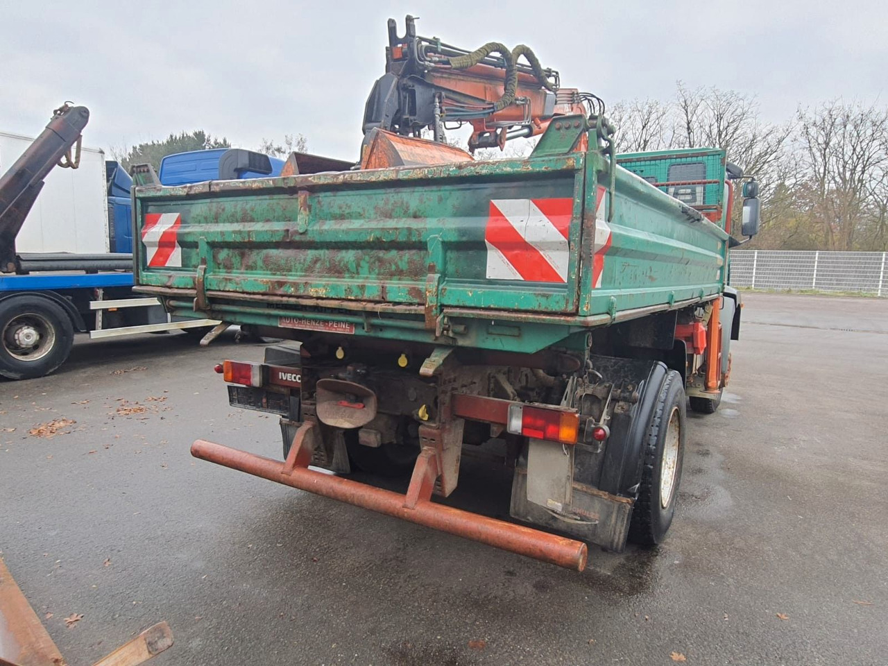 Iveco ML140E18 Dreiseitenkipper 4x4 mit Kran+Greifere - Camião basculante: foto 4 Iveco ML140E18 Dreiseitenkipper 4x4 mit Kran+Greifere - Camião basculante: foto 4