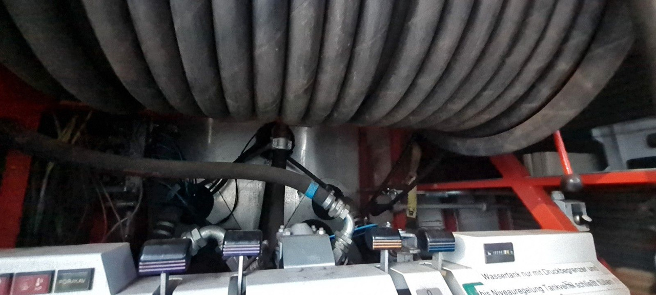 Caminhão tanque MAN 15.232 DF 6x6 KAT1 Feuerwehr TLF 4500/500: foto 8