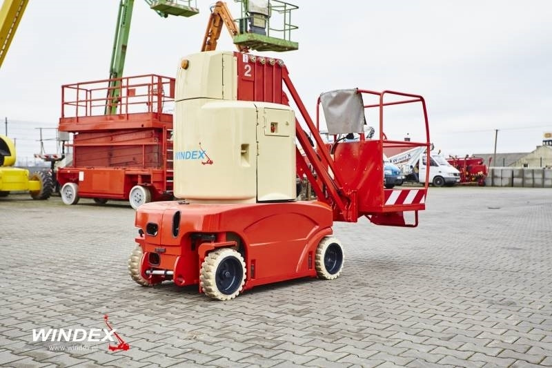 JLG Toucan 1010 - Plataforma de mastro vertical: foto 5 JLG Toucan 1010 - Plataforma de mastro vertical: foto 5