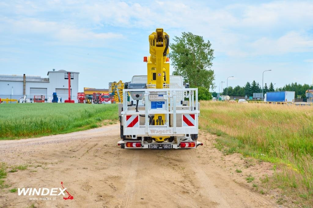 Palfinger P 300 KS - Caminhão com plataforma aérea: foto 4 Palfinger P 300 KS - Caminhão com plataforma aérea: foto 4
