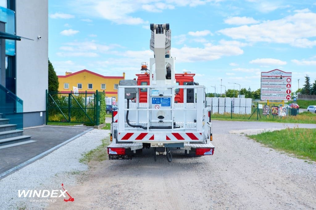 Ruthmann T 300 - Caminhão com plataforma aérea: foto 4 Ruthmann T 300 - Caminhão com plataforma aérea: foto 4