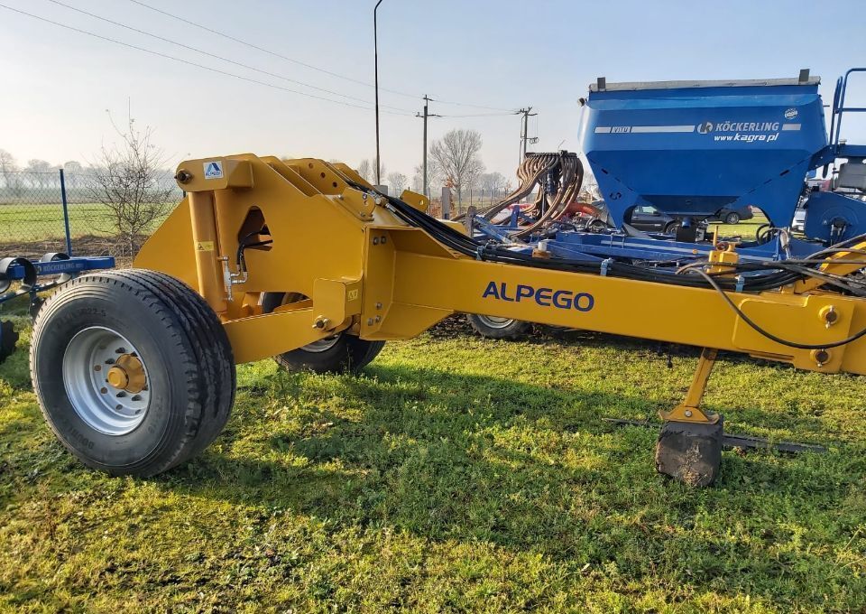 Alpego BIGA - Maquina para lavrar a terra: foto 1 Alpego BIGA - Maquina para lavrar a terra: foto 1