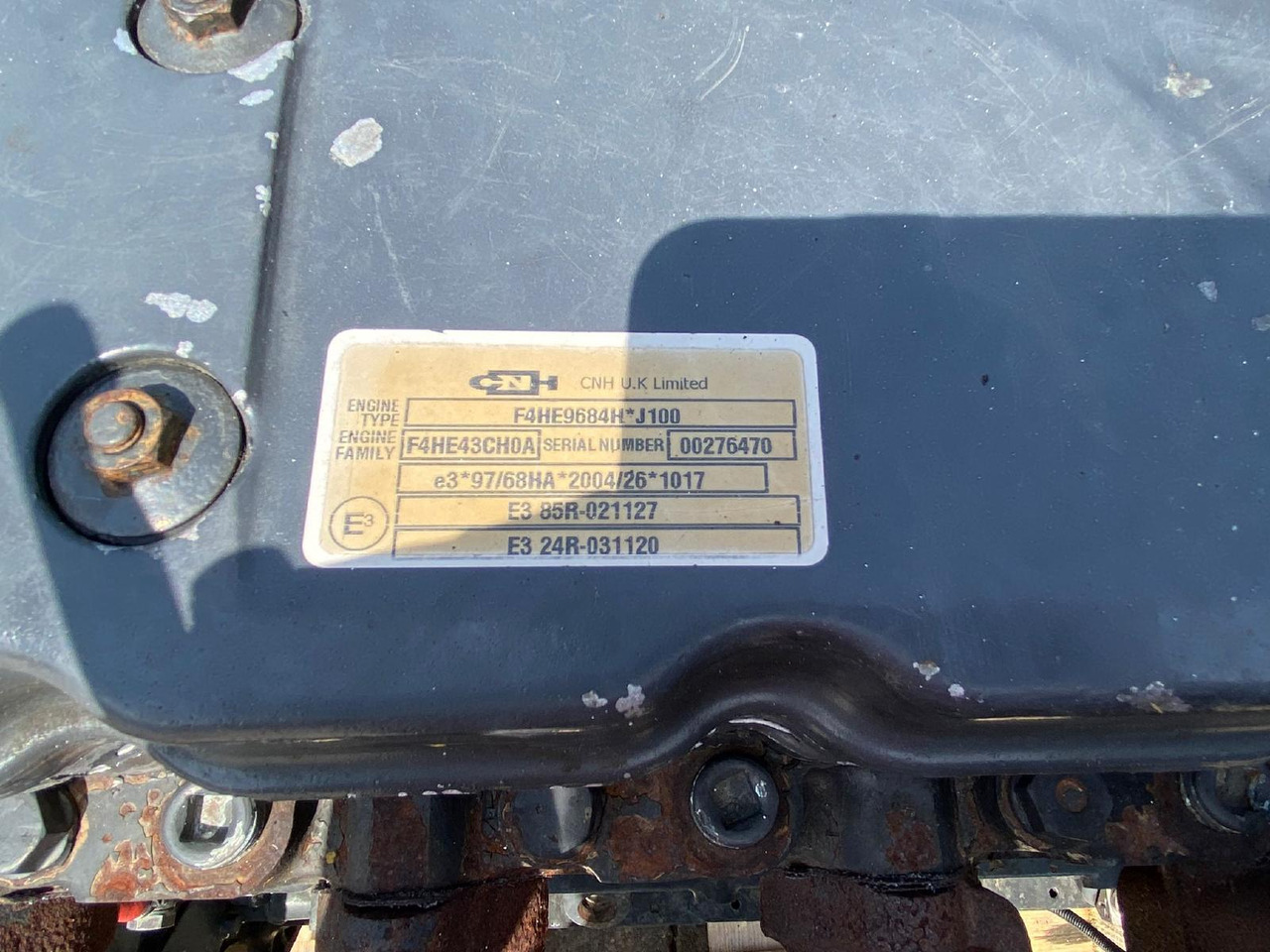 CNH F4HE9684H aus New Holland E 305 - Motor por Máquina de construção: foto 4 CNH F4HE9684H aus New Holland E 305 - Motor por Máquina de construção: foto 4