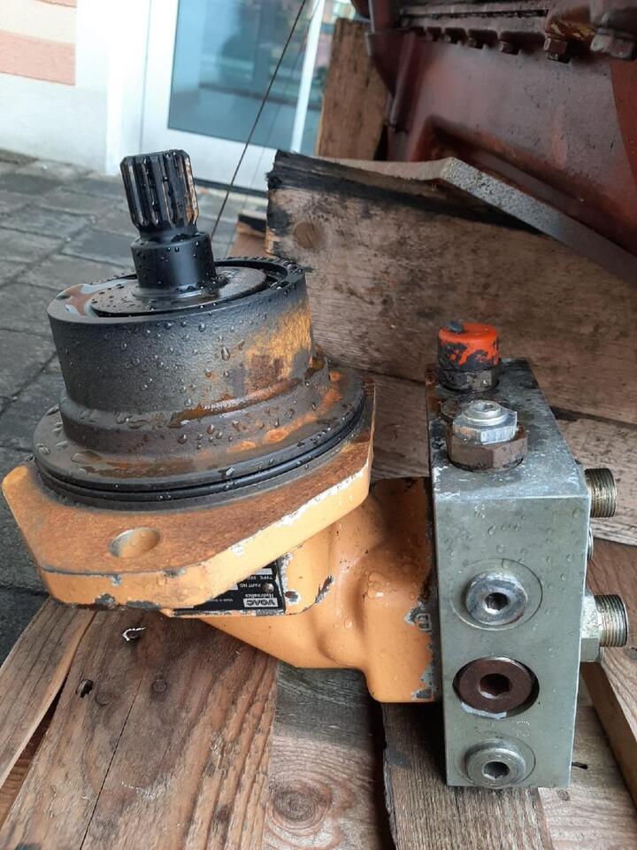 Case Voac aus 788 LC - Motor hidráulico por Máquina de construção: foto 2 Case Voac aus 788 LC - Motor hidráulico por Máquina de construção: foto 2