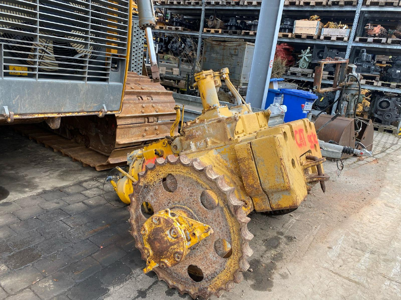 Caterpillar CAT D 951 - Caixa de velocidade por Máquina de construção: foto 2 Caterpillar CAT D 951 - Caixa de velocidade por Máquina de construção: foto 2
