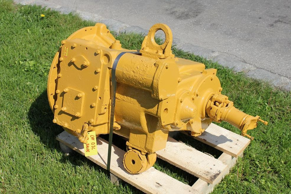 Caterpillar D 3 C - Caixa de velocidade por Máquina de construção: foto 1 Caterpillar D 3 C - Caixa de velocidade por Máquina de construção: foto 1