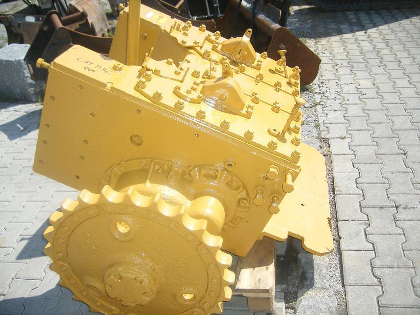 Caterpillar Planieraupe D 3 C/B - Transmissão por Máquina de construção: foto 1 Caterpillar Planieraupe D 3 C/B - Transmissão por Máquina de construção: foto 1