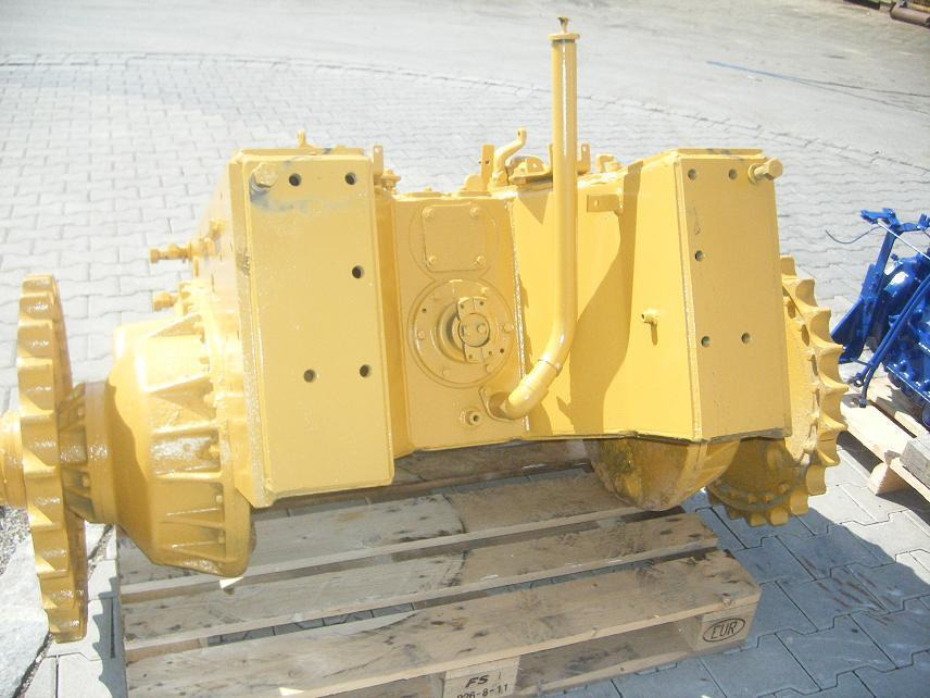 Caterpillar Planieraupe D 3 C/B - Transmissão por Máquina de construção: foto 5 Caterpillar Planieraupe D 3 C/B - Transmissão por Máquina de construção: foto 5
