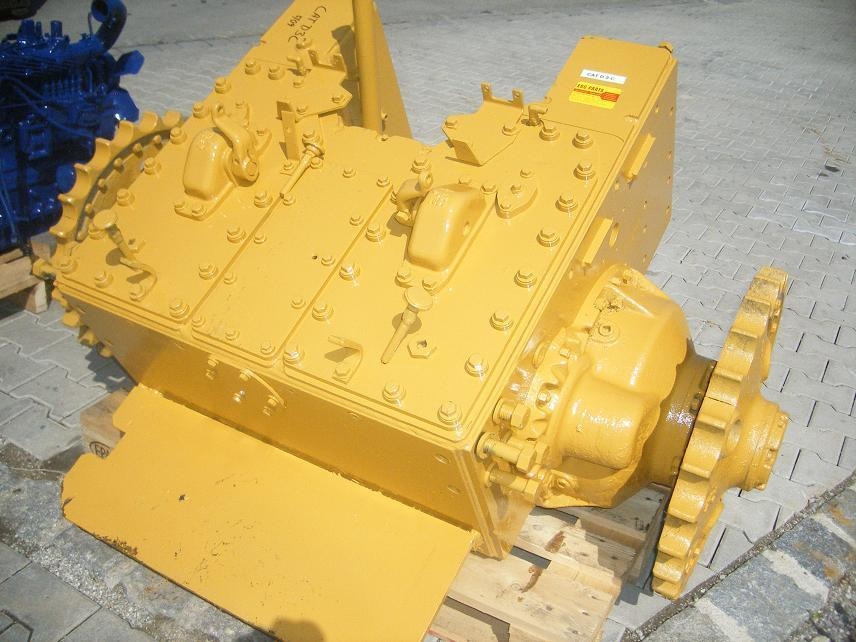Caterpillar Planieraupe D 3 C/B - Transmissão por Máquina de construção: foto 3 Caterpillar Planieraupe D 3 C/B - Transmissão por Máquina de construção: foto 3