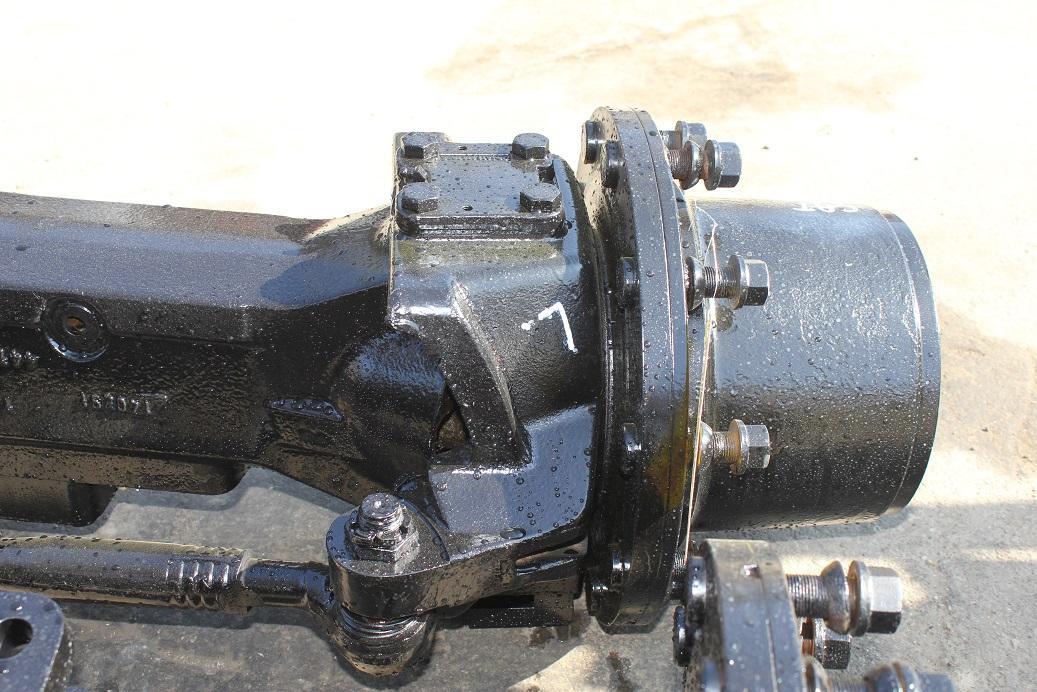 Eixo e peças por Máquina de construção Caterpillar ZF APL B 355 aus CAT 206: foto 8