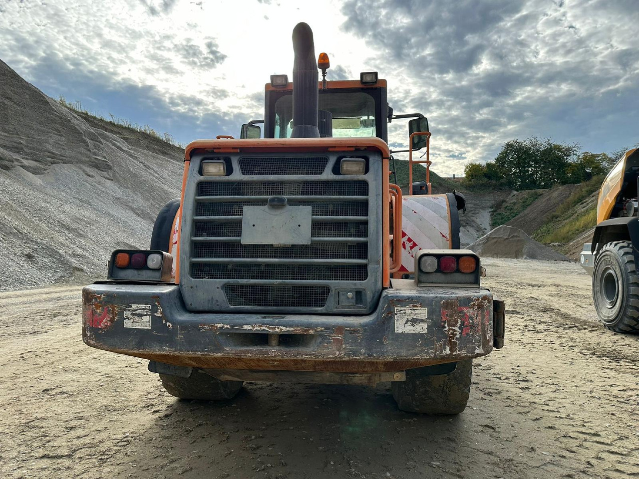Doosan DL 300 - Pá carregadora de rodas: foto 5 Doosan DL 300 - Pá carregadora de rodas: foto 5