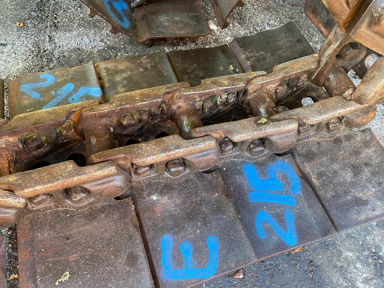 Rasto por Máquina de construção Fiat-Kobelco E215: foto 7