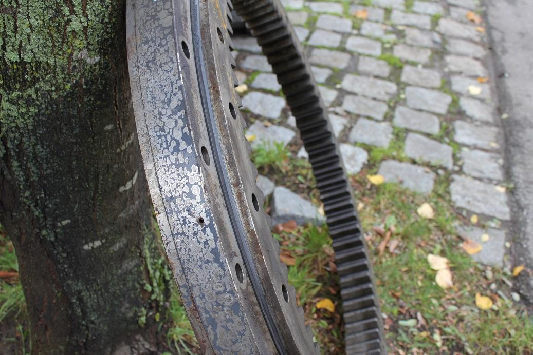 Furukawa 625 - Coroa de giro por Máquina de construção: foto 5 Furukawa 625 - Coroa de giro por Máquina de construção: foto 5