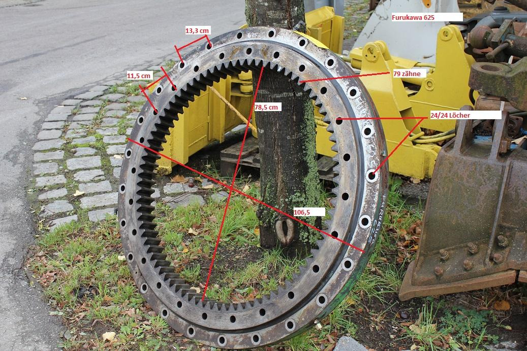 Furukawa 625 - Coroa de giro por Máquina de construção: foto 3 Furukawa 625 - Coroa de giro por Máquina de construção: foto 3