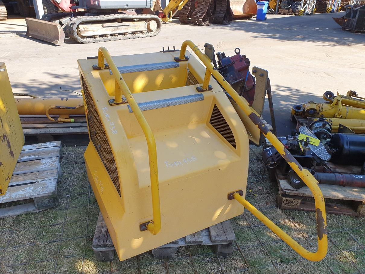 Furukawa 738 LS - Carroceria e exterior por Escavadora de rastos: foto 2 Furukawa 738 LS - Carroceria e exterior por Escavadora de rastos: foto 2