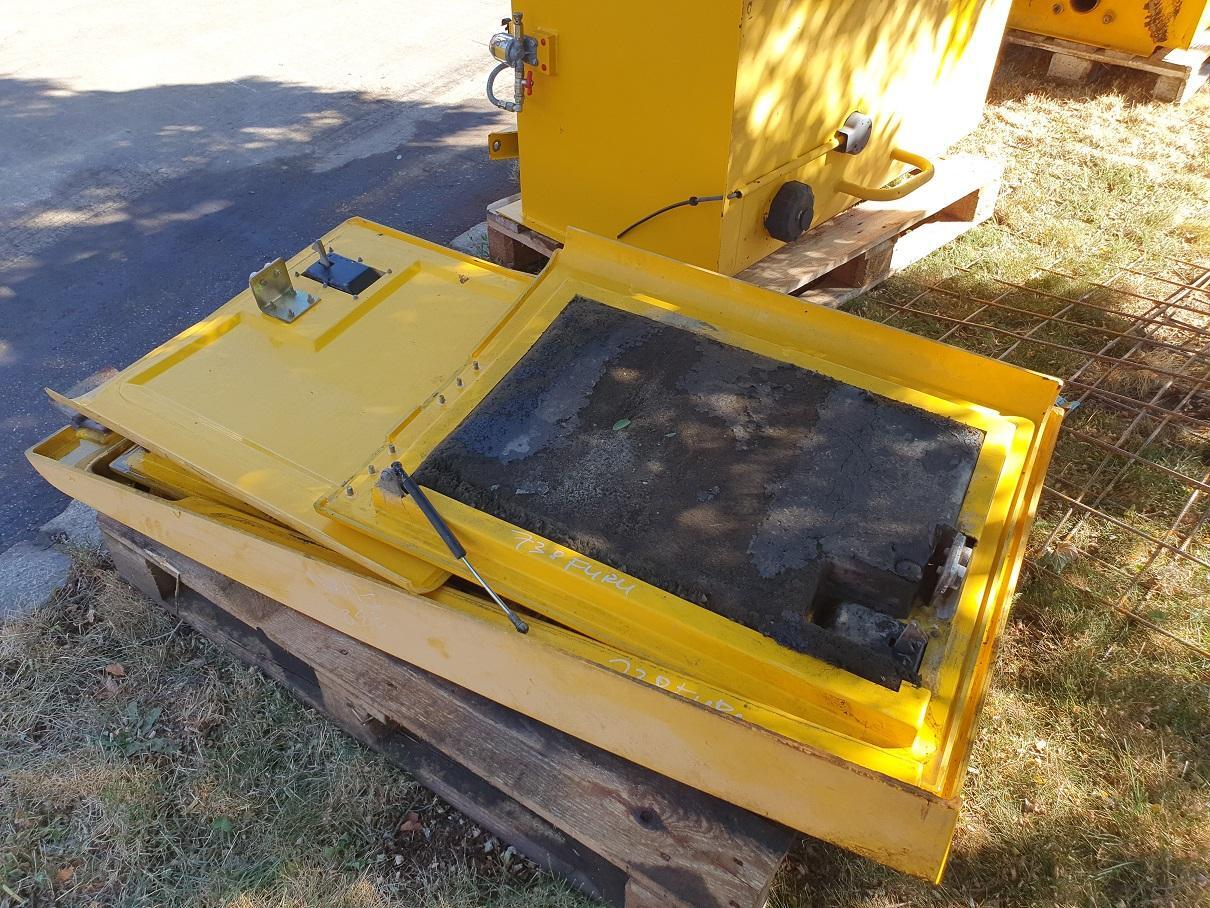Furukawa 738 LS - Carroceria e exterior por Escavadora de rastos: foto 4 Furukawa 738 LS - Carroceria e exterior por Escavadora de rastos: foto 4