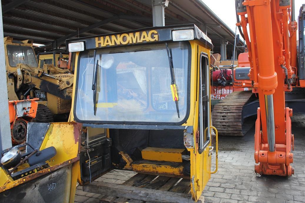 Cabine por Máquina de construção Hanomag 44D: foto 6