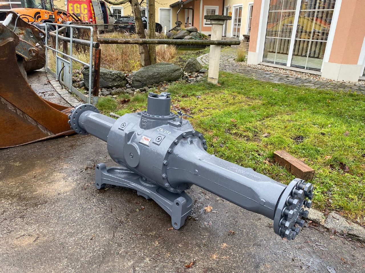 Hitachi TCM aus ZW 150 - Eixo e peças por Máquina de construção: foto 1 Hitachi TCM aus ZW 150 - Eixo e peças por Máquina de construção: foto 1