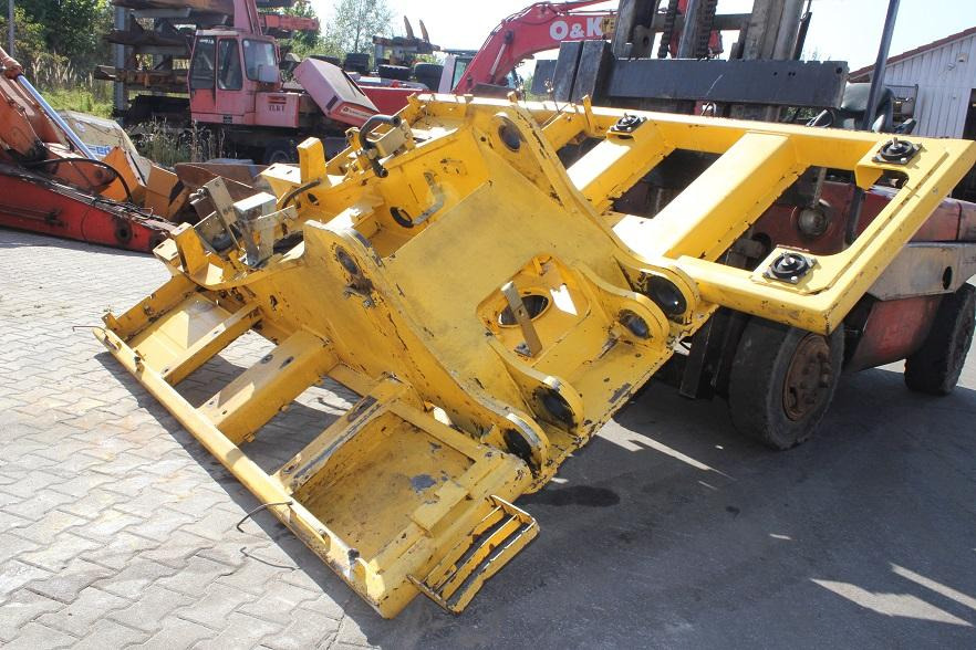 Holland Kobelco E 215 - Carroceria e exterior por Máquina de construção: foto 3 Holland Kobelco E 215 - Carroceria e exterior por Máquina de construção: foto 3