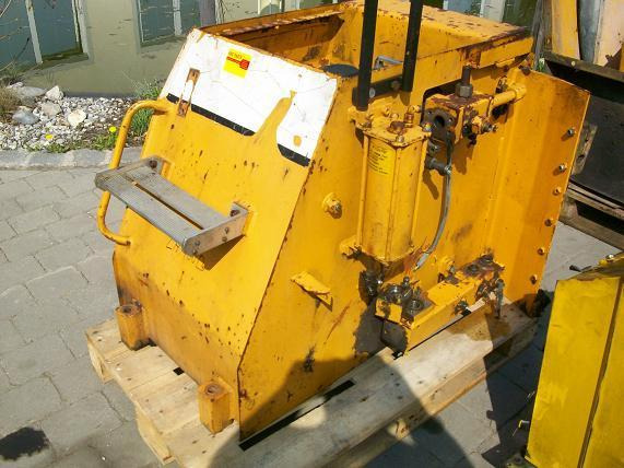 Liebherr A 900 B - Tanque hidráulico por Máquina de construção: foto 3 Liebherr A 900 B - Tanque hidráulico por Máquina de construção: foto 3