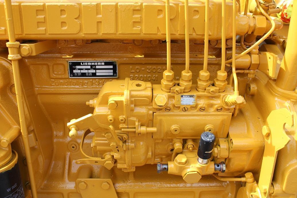 Liebherr D 904 NA aus LH A 912 - Motor por Máquina de construção: foto 4 Liebherr D 904 NA aus LH A 912 - Motor por Máquina de construção: foto 4