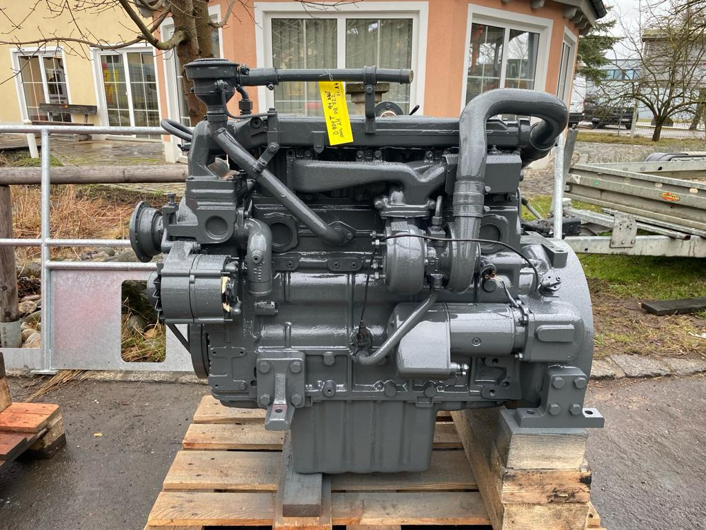Liebherr D904T aus PR 722 - Motor por Máquina de construção: foto 1 Liebherr D904T aus PR 722 - Motor por Máquina de construção: foto 1