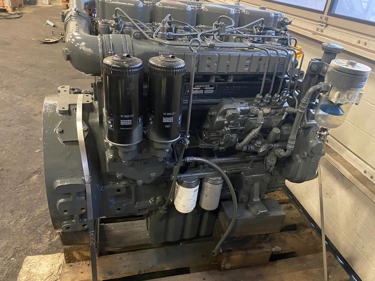Liebherr D904T n ü - Motor por Máquina de construção: foto 1 Liebherr D904T n ü - Motor por Máquina de construção: foto 1