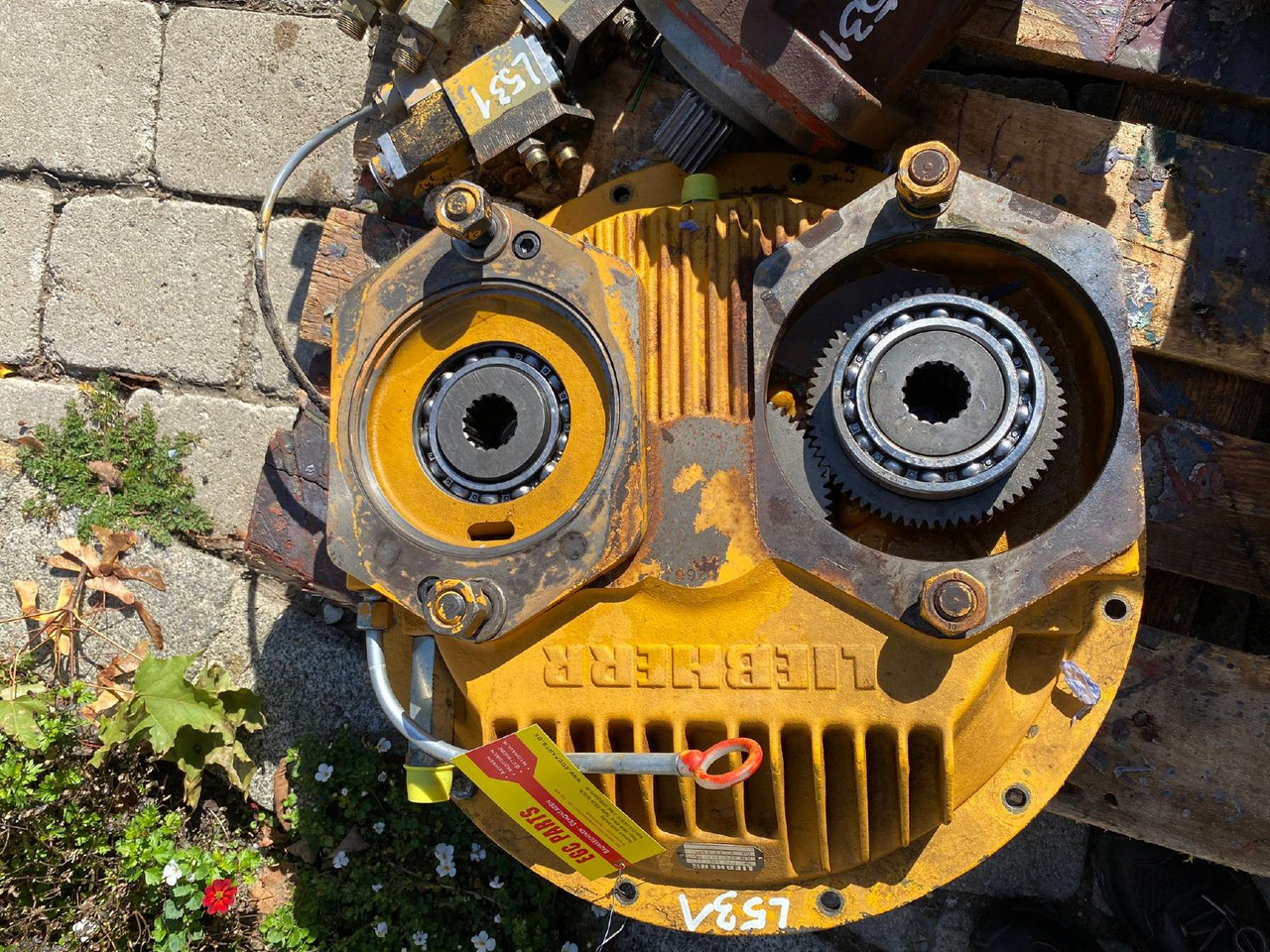 Liebherr PVG 200 /221 aus L531 - Bomba hidráulica por Máquina de construção: foto 1 Liebherr PVG 200 /221 aus L531 - Bomba hidráulica por Máquina de construção: foto 1