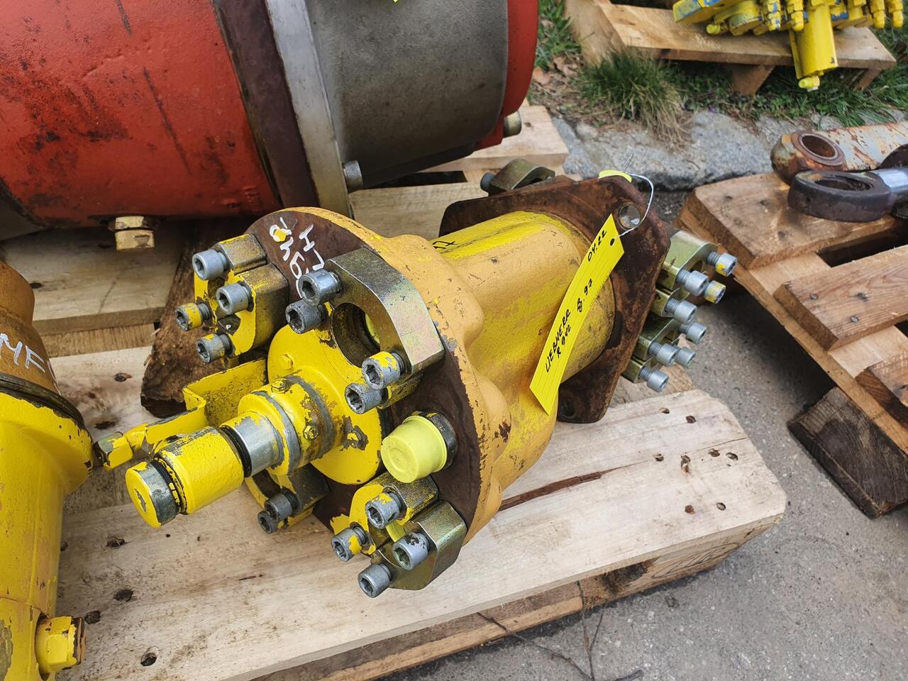 Liebherr R 942 - Hidráulica por Máquina de construção: foto 3 Liebherr R 942 - Hidráulica por Máquina de construção: foto 3