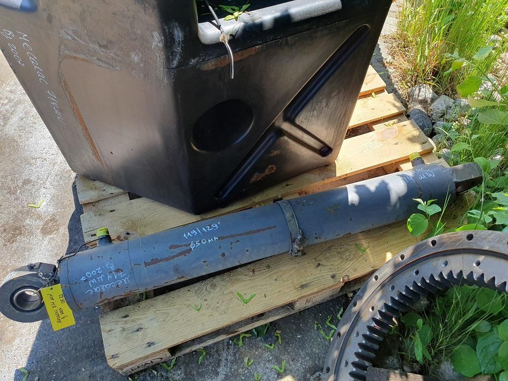 Mecalac 714 MW - Cilindro hidráulico por Máquina de construção: foto 3 Mecalac 714 MW - Cilindro hidráulico por Máquina de construção: foto 3