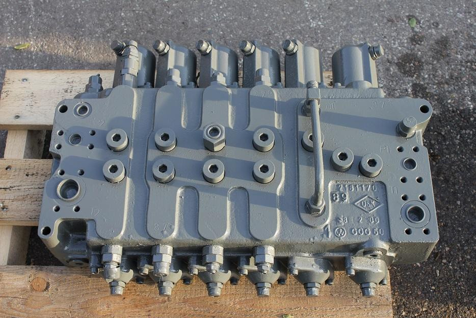 O&K MH 6.5 - Sistema elétrico por Máquina de construção: foto 3 O&K MH 6.5 - Sistema elétrico por Máquina de construção: foto 3