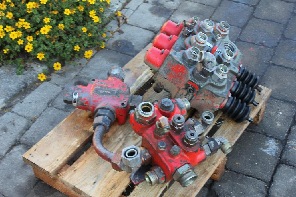 O&K RH 6 - Sistema elétrico por Máquina de construção: foto 3 O&K RH 6 - Sistema elétrico por Máquina de construção: foto 3