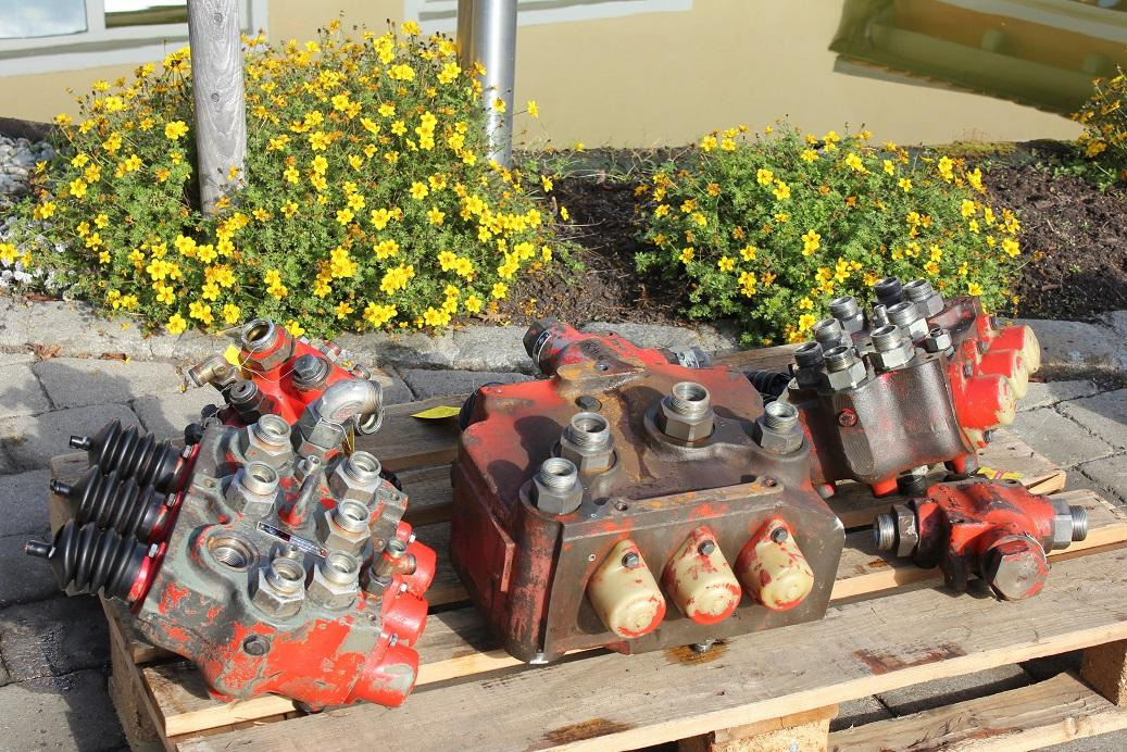 O&K RH 6 - Sistema elétrico por Máquina de construção: foto 4 O&K RH 6 - Sistema elétrico por Máquina de construção: foto 4