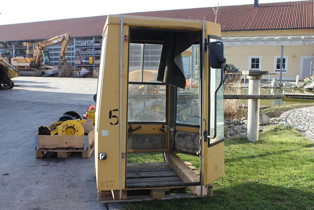 Schaeff ZL6B - Cabine por Máquina de construção: foto 5 Schaeff ZL6B - Cabine por Máquina de construção: foto 5