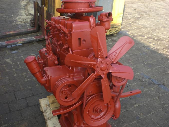 Steyr 4 Zylinder - Motor por Máquina de construção: foto 2 Steyr 4 Zylinder - Motor por Máquina de construção: foto 2